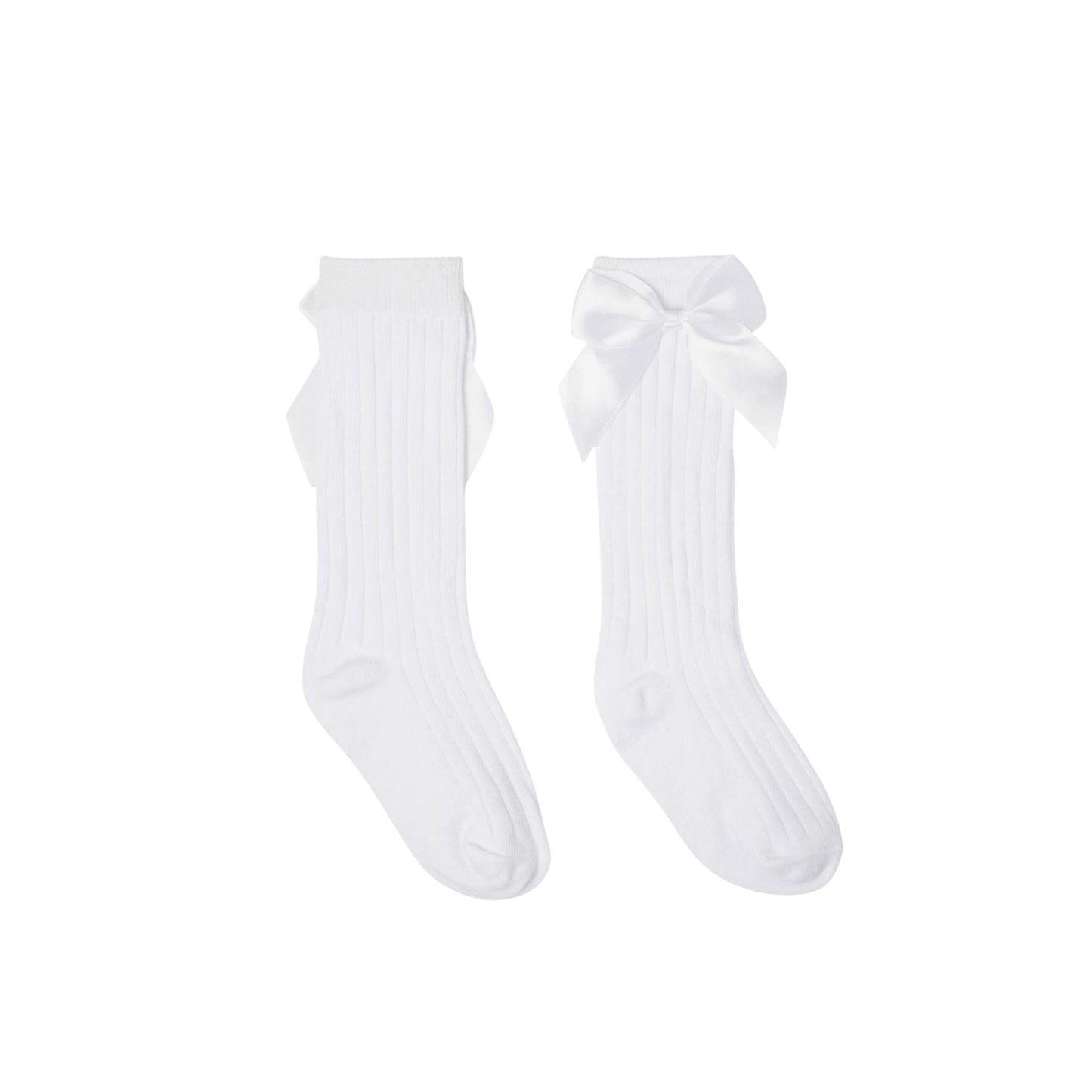 Betty McKenzie - long bow socks white