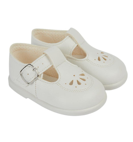 Early Days First Walker Shoes - H506 White | Betty McKenzie